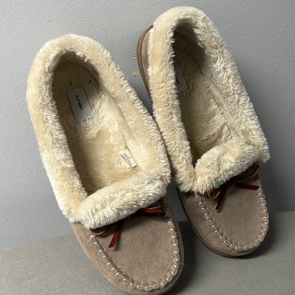 Old Navy Moccasin Slippers
